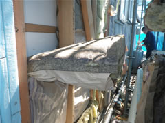 既設のサイディング並びに下地、断熱材の撤去